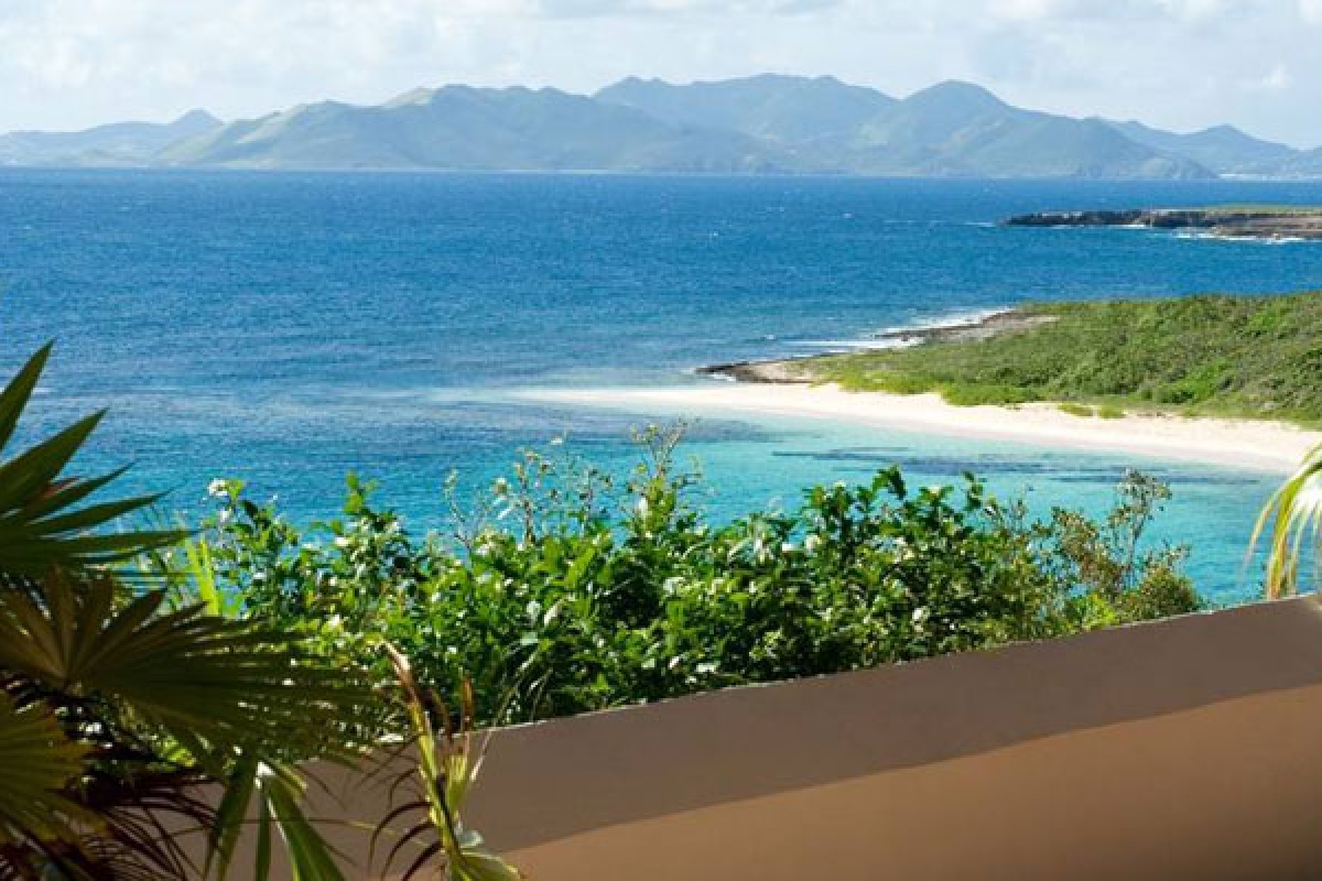 Zenaida Estate | Beach View - Located in  Stunning Sandy Hill with Private Pool