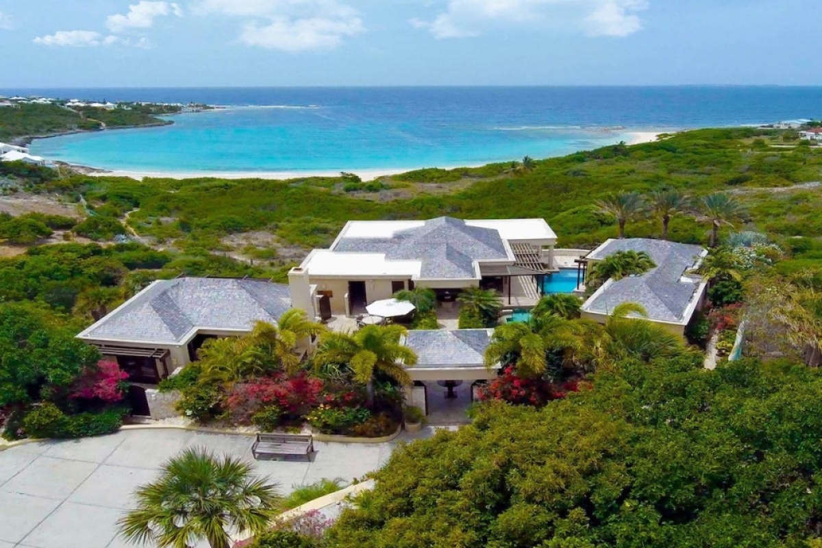 Villa Bird of Paradise | Beach Front - Located in  Magnificent Sandy Hill with Private Pool